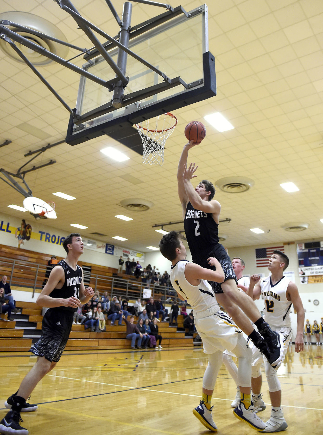 Boys Basketball Declo Vs. Wendell (copy)